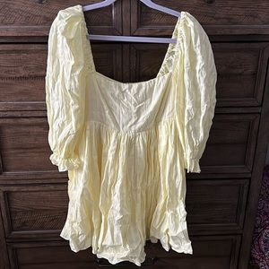 NEVER WORN yellow mini peplum dress